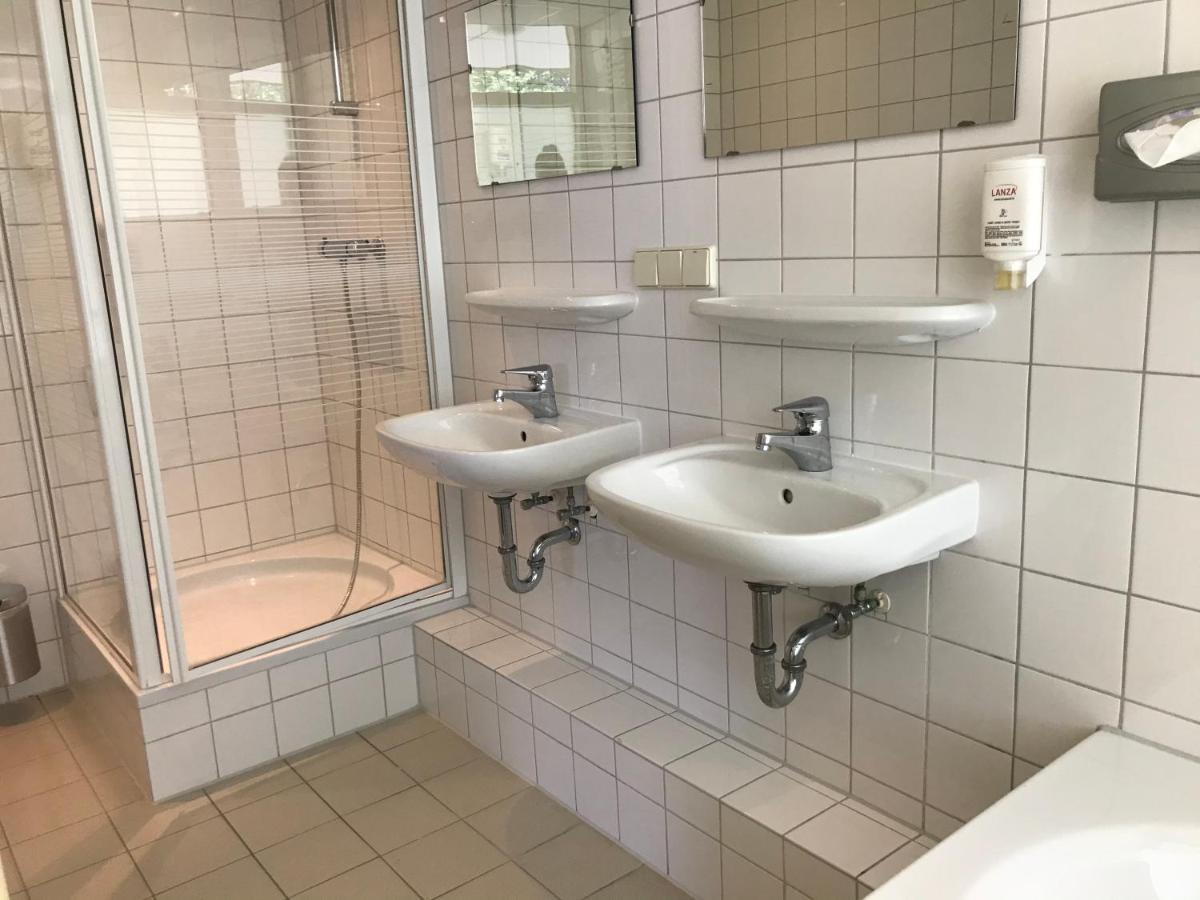 Fletcher Strandhotel Renesse Esterno foto