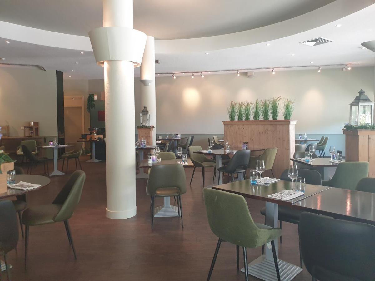 Fletcher Strandhotel Renesse Esterno foto